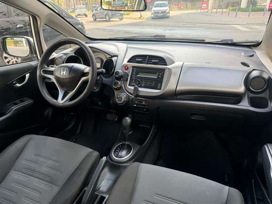 HONDA-FIT-2013