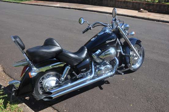 HONDA-SHADOW 750-2006