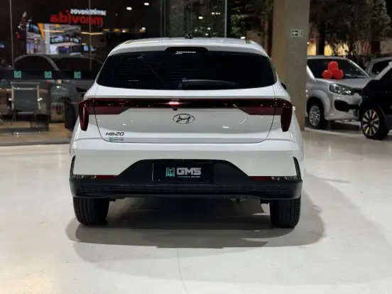 HYUNDAI-HB20-2024