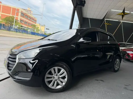 HYUNDAI HB20 1.6 COMFORT PLUS 16V FLEX 4P AUTOMÁTICO