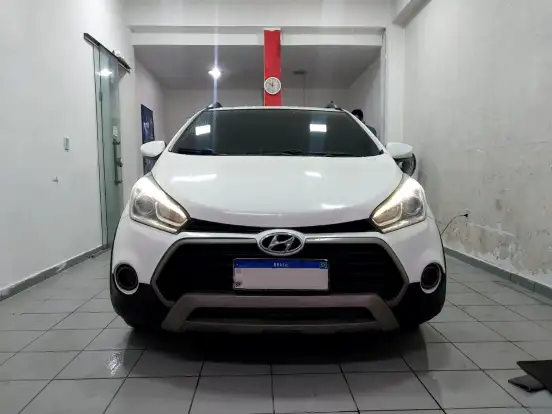 HYUNDAI-HB20-2018