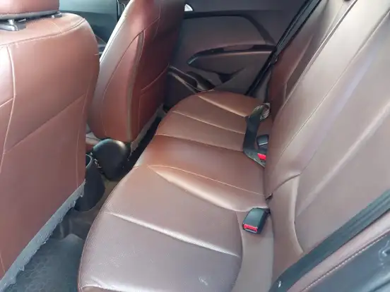 HYUNDAI-HB20-2018