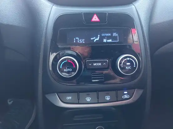 HYUNDAI-HB20-2018