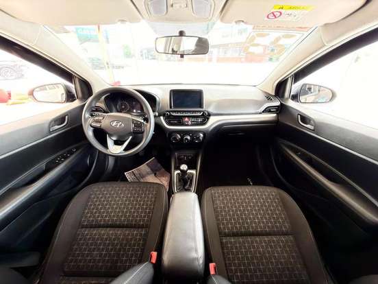 HYUNDAI-HB20-2022