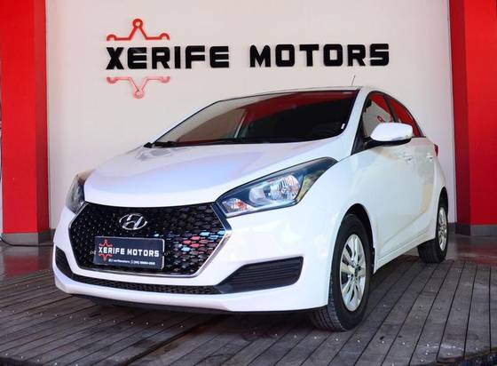 HYUNDAI HB20 1.6 COMFORT PLUS 16V FLEX 4P AUTOMÁTICO