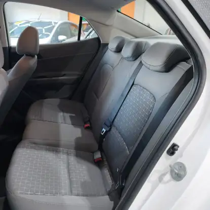 HYUNDAI-HB20S-2024