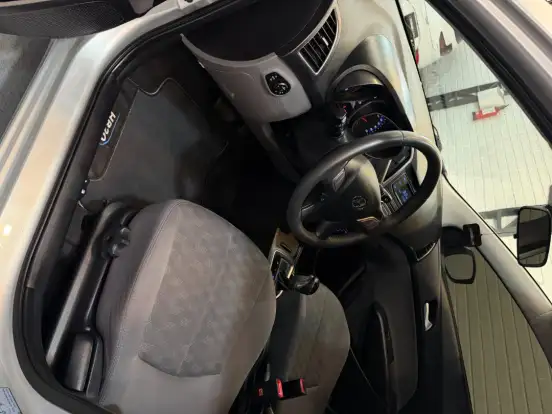 HYUNDAI-HB20S-2017