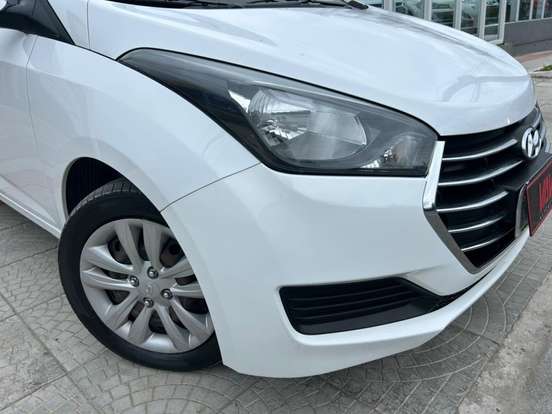 HYUNDAI-HB20S-1.6 COMFORT STYLE 16V FLEX 4P AUTOMÁTICO HYUNDAI-HB20S-2017