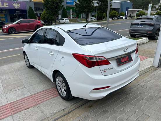 HYUNDAI-HB20S-1.6 COMFORT STYLE 16V FLEX 4P AUTOMÁTICO HYUNDAI-HB20S-2017