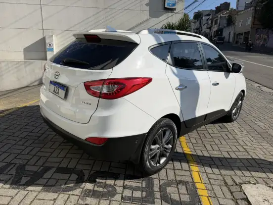 HYUNDAI-IX35-2.0 MPFI GLS 16V FLEX 4P AUTOMÁTICO HYUNDAI-IX35-2017