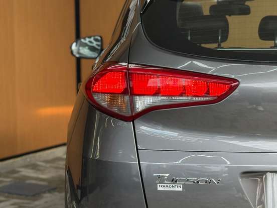 HYUNDAI-TUCSON-2019