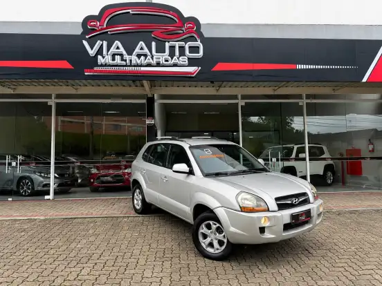 HYUNDAI-TUCSON-2.0 MPFI GLS 16V 143CV 2WD GASOLINA 4P AUTOMÁTICO HYUNDAI-TUCSON-2012