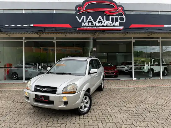 HYUNDAI-TUCSON-2.0 MPFI GLS 16V 143CV 2WD GASOLINA 4P AUTOMÁTICO HYUNDAI-TUCSON-2012