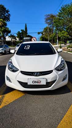 HYUNDAI-ELANTRA-1.8 GLS 16V GASOLINA 4P AUTOMÁTICO HYUNDAI-ELANTRA-2012