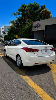 HYUNDAI-ELANTRA-1.8 GLS 16V GASOLINA 4P AUTOMÁTICO HYUNDAI-ELANTRA-2012