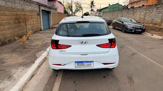 HYUNDAI-HB20-2022