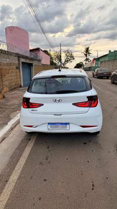 HYUNDAI-HB20-2022