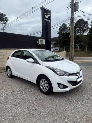 HYUNDAI-HB20-2013