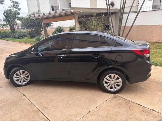 HYUNDAI-HB20S-1.6 COMFORT PLUS 16V FLEX 4P MANUAL HYUNDAI-HB20S-2019
