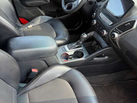 HYUNDAI-IX35-2.0 MPFI GL 16V FLEX 4P AUTOMÁTICO HYUNDAI-IX35-2017