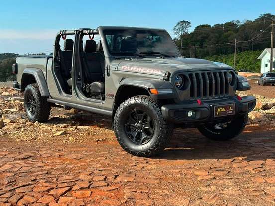 JEEP-GLADIATOR-2022