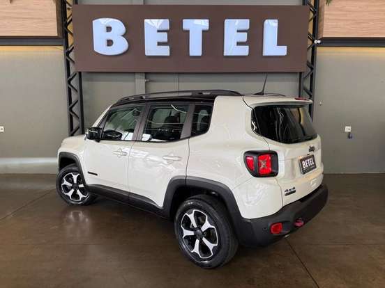 JEEP-RENEGADE-2018