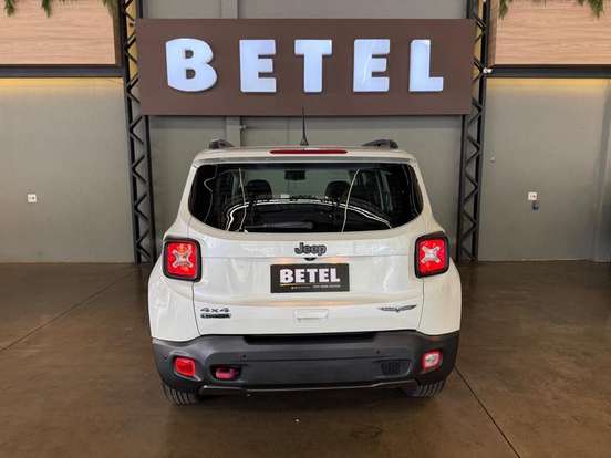 JEEP-RENEGADE-2.0 16V TURBO DIESEL TRAILHAWK 4P 4X4 AUTOMÁTICO JEEP-RENEGADE-2018