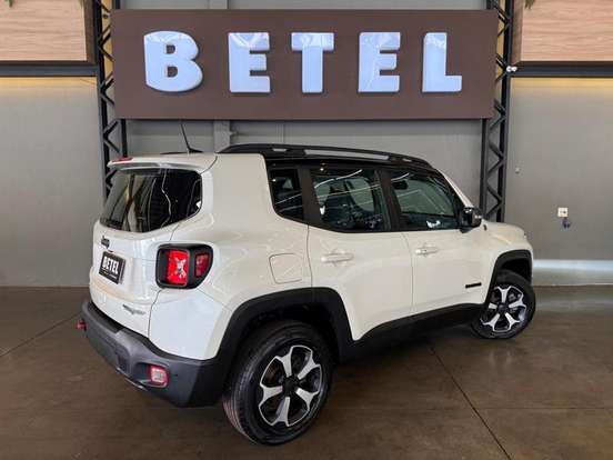 JEEP-RENEGADE-2.0 16V TURBO DIESEL TRAILHAWK 4P 4X4 AUTOMÁTICO JEEP-RENEGADE-2018