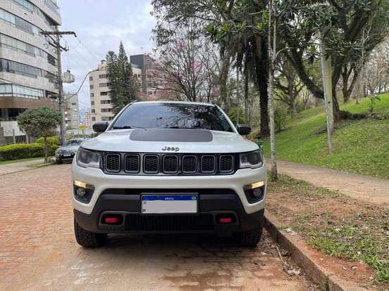 JEEP-COMPASS-2017