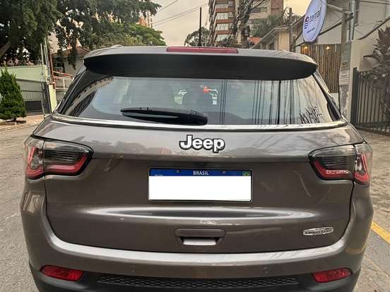 JEEP-COMPASS-2.0 16V FLEX LONGITUDE AUTOMÁTICO JEEP-COMPASS-2018