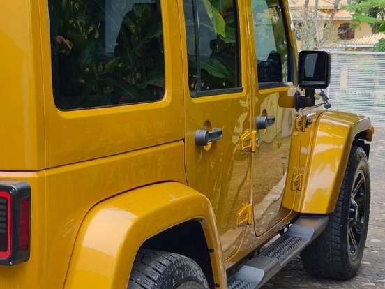 JEEP-WRANGLER-3.6 UNLIMITED SPORT 4X4 V6 GASOLINA 4P AUTOMÁTICO JEEP-WRANGLER-2014
