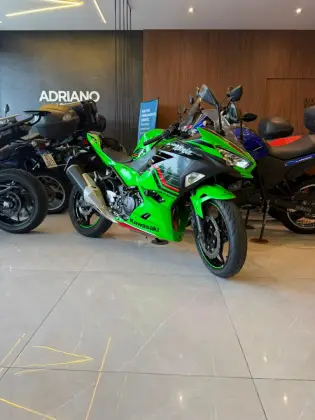 KAWASAKI NINJA 400 