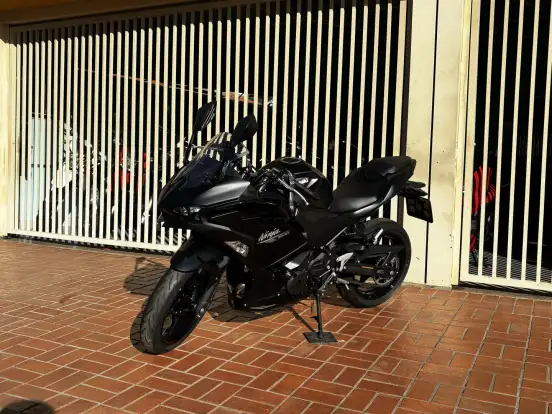 KAWASAKI-NINJA 500-2025