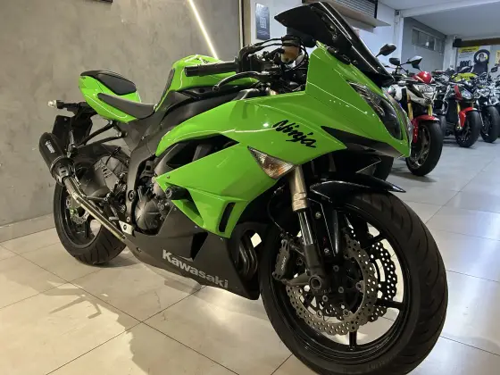 KAWASAKI NINJA ZX-6R KAWASAKI NINJA ZX-6R