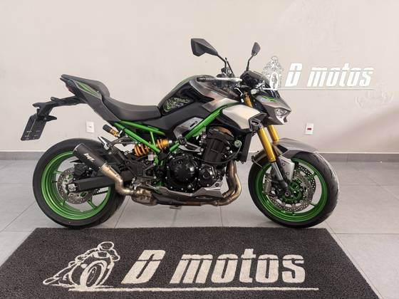 KAWASAKI Z900 R EDITION 