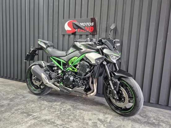 KAWASAKI-Z900 SE-2025