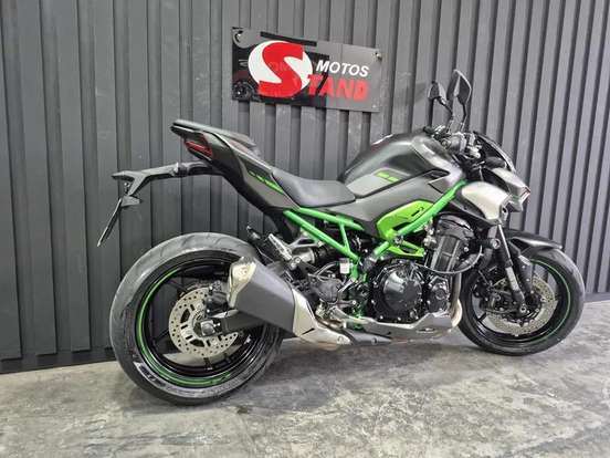 KAWASAKI-Z900 SE-2025