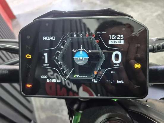 KAWASAKI-Z900 SE KAWASAKI-Z900 SE-2025