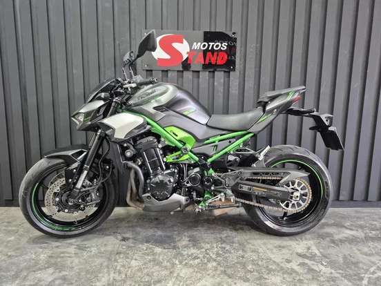 KAWASAKI-Z900 SE-2025