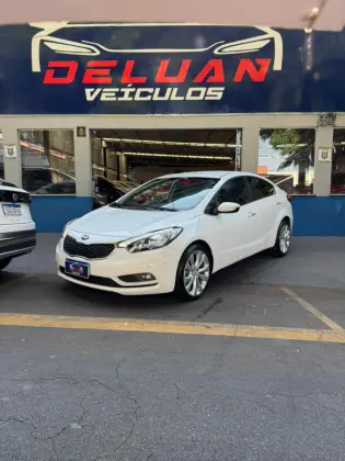 KIA CERATO 1.6 SX 16V FLEX 4P AUTOMÁTICO
