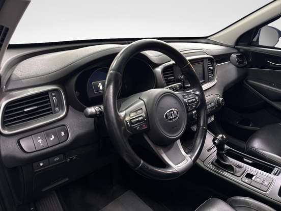 KIA-SORENTO-3.3 V6 GASOLINA EX 7L AUTOMATICO KIA-SORENTO-2015