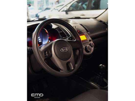 KIA-SOUL-2010