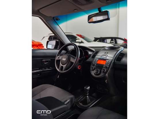KIA-SOUL-2010