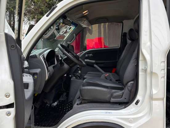 KIA-BONGO-2.5 TD DIESEL STD CS 4x4 MANUAL KIA-BONGO-2025