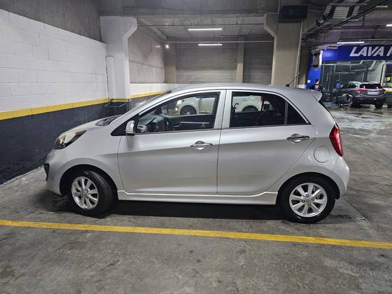 KIA PICANTO 1.0 EX 12V FLEX 4P AUTOMÁTICO