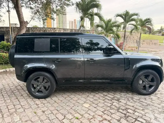 LAND ROVER-DEFENDER-2024