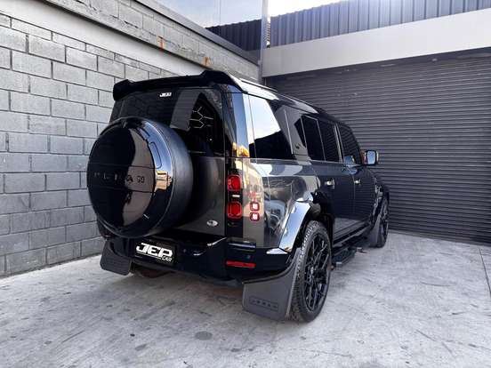 LAND ROVER-DEFENDER-2023