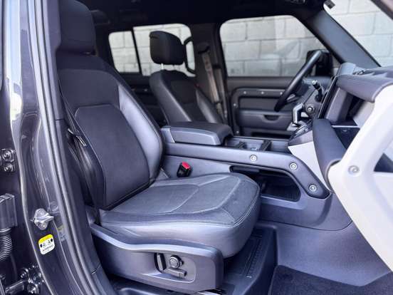 LAND ROVER-DEFENDER-2023