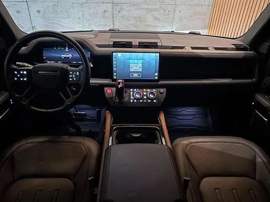 LAND ROVER-DEFENDER-3.0 D300 TURBO DIESEL MHEV 110 X-DYNAMIC HSE AWD AUTOMÁTICO LAND ROVER-DEFENDER-2024