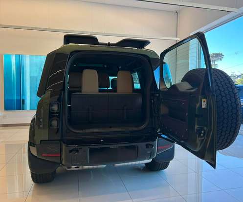 LAND ROVER-DEFENDER-2026